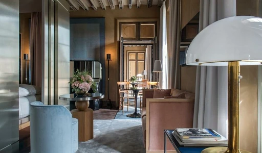 Parisian Panorama: Decoding the Mystique of Luxury Hotels with Spectacular Views in Paris!