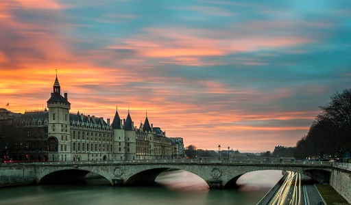 Paris Unplugged: The Art of Living in Luxury Hotels in Paris